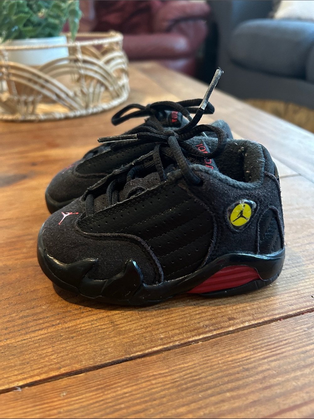 Nike Air Jordan 14 Retro Last Shot baby toddler size 5